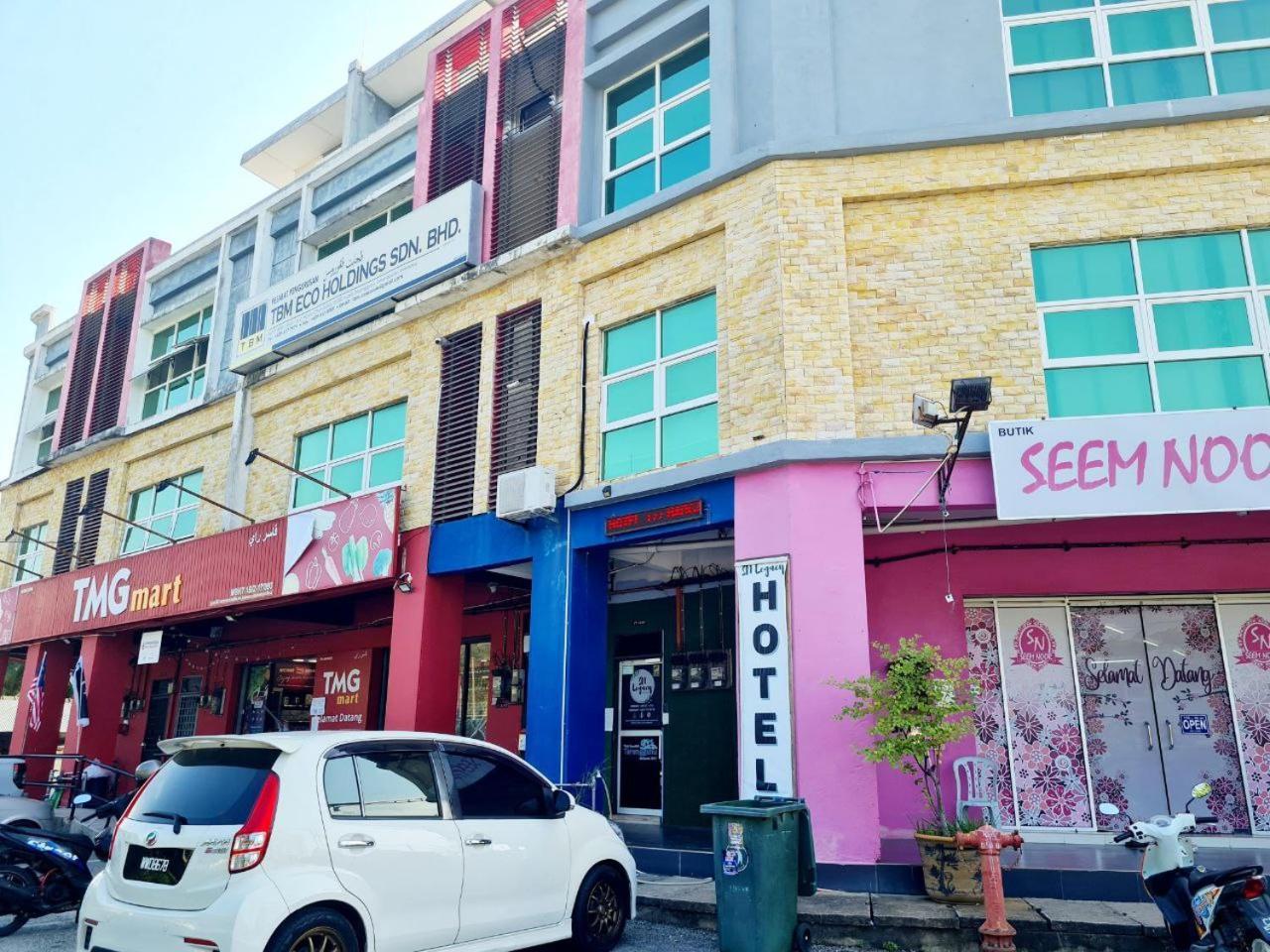 Hotel Sn Legacy Kuala Terengganu Esterno foto